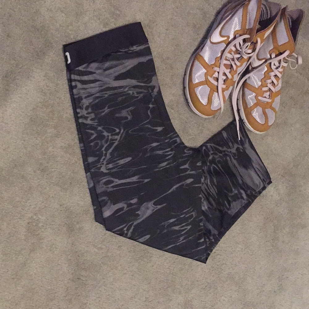 Nike capris